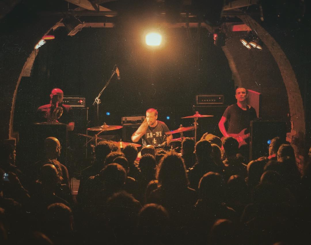 https://www.instagram.com/p/BbzvVY9hV5U/?taken-by=iwontsignuphere
